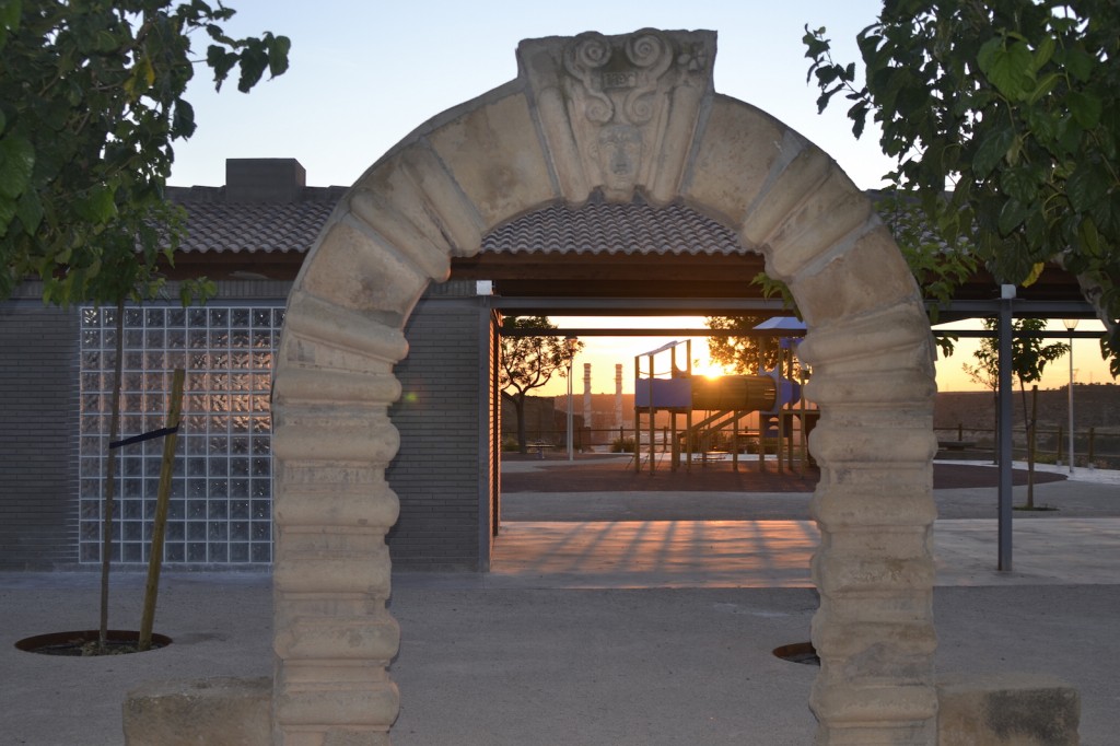 El Tozal de Escatrón al atardecer.