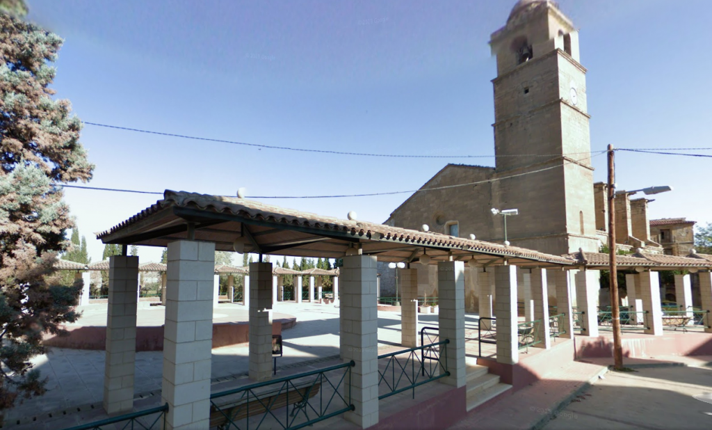 El cementerio más antiguo se ubicaba frente a la Iglesia